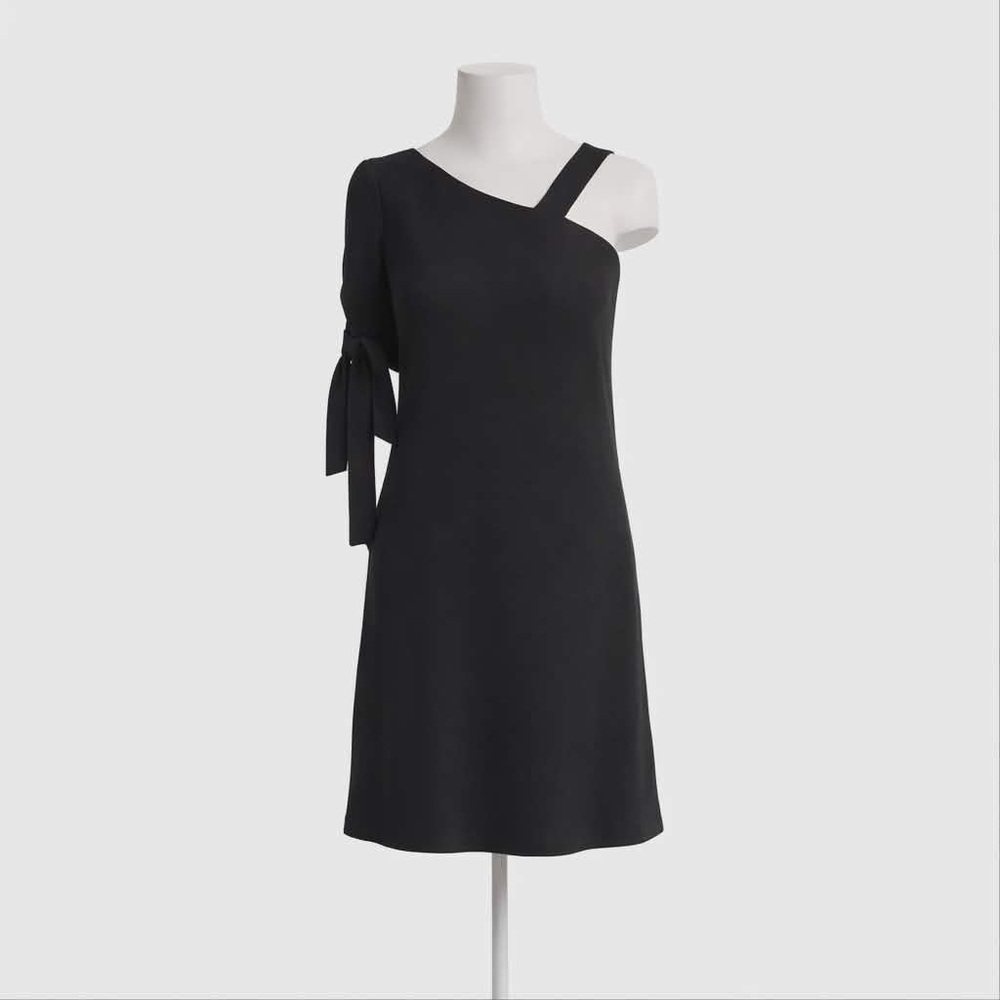 NWT. See By Chloé Black Asymmetrical One-Shoulder Tie-Sleeve Dress, FR 42…US 10